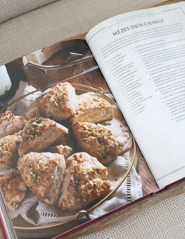 A hivatalos Westeros szakácskönyv