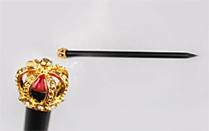 Fekete Swarovski kristállyal díszített ceruza zárt korona dísszel