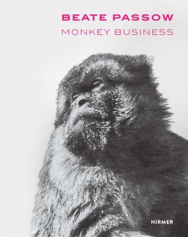 Beate Passow: Monkey Business
