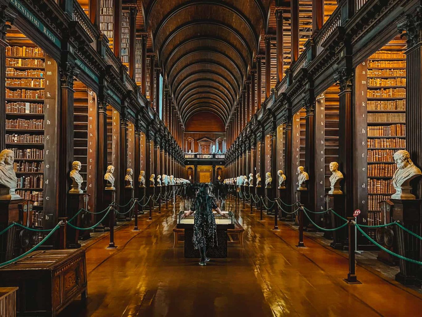 the_long_room_trinity_college_library_27.jpg