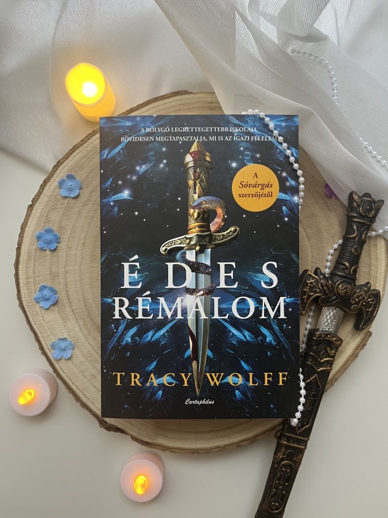 Az Édes rémálom egy sötét, érzelmekkel teli és elképesztően addiktív történet — egyszerre fájt és feltöltött, miközben minden oldallal egyre mélyebbre húzott a saját világába. A karakterek hibáikkal e