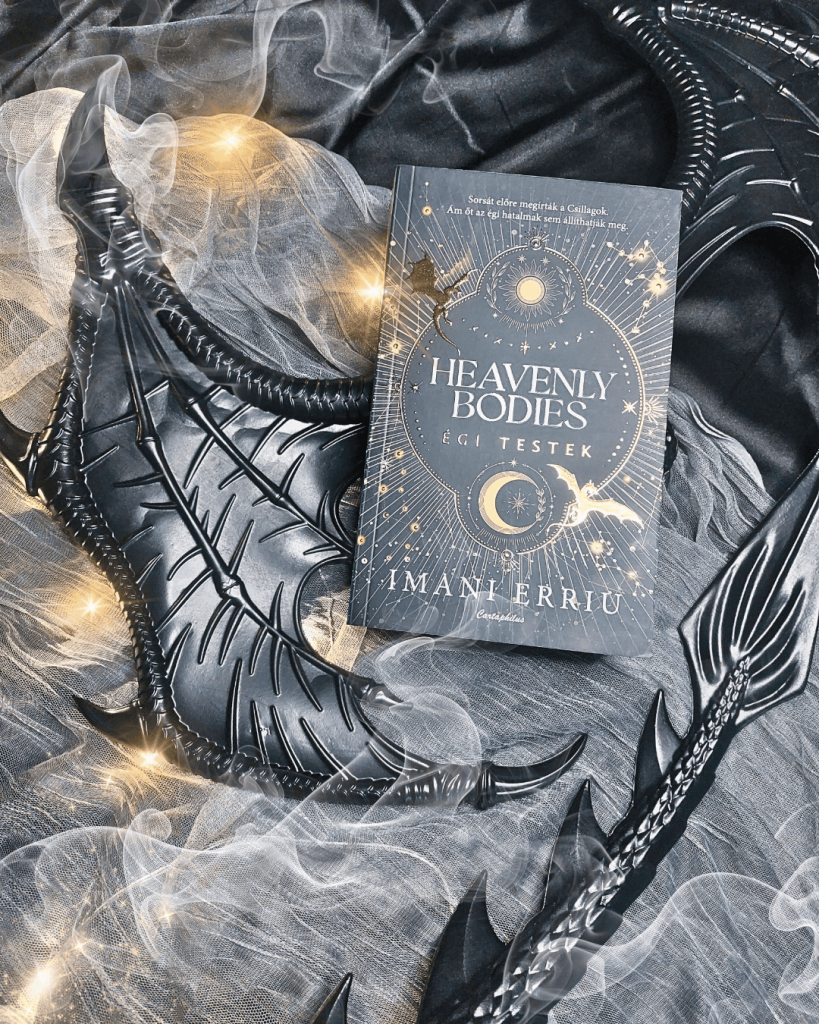 Egy prófécia, egy átok és egy mindent elsöprő szerelem története.

Celestia világában a Csillagok uralkodnak, könyörtelen, isteni lények, akik zsarnoki módon tartják rettegésben az embereket. Amikor e