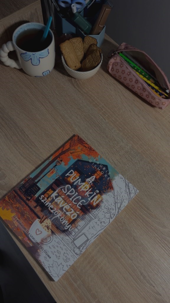 Ha egy nagyon hangulatos, őszi színezőre vágysz, akkor megtaláltad! 