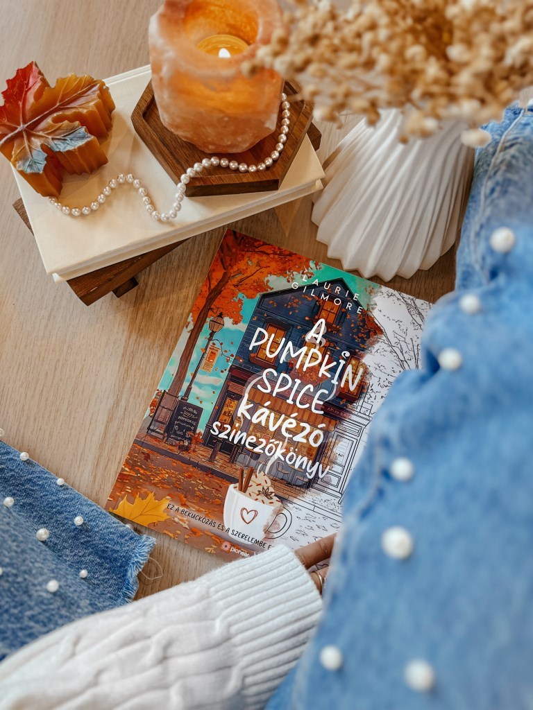 Ebben a színezőben aranysárga lombok, őszi erdők és bájos kis jelenetek várnak, amelyeket kicsik és nagyok egyaránt örömmel töltenek meg színekkel. 👩‍🎨🎨
Tökéletes társ egy csendes délutánhoz: segít