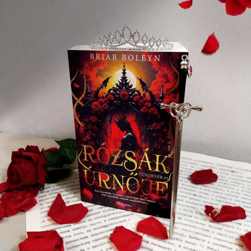 Morgan a Rózsaudvar hercegnője. Az apja és a fivére is elnyomás alatt tartja, ahogy az igazi kilétét is. 