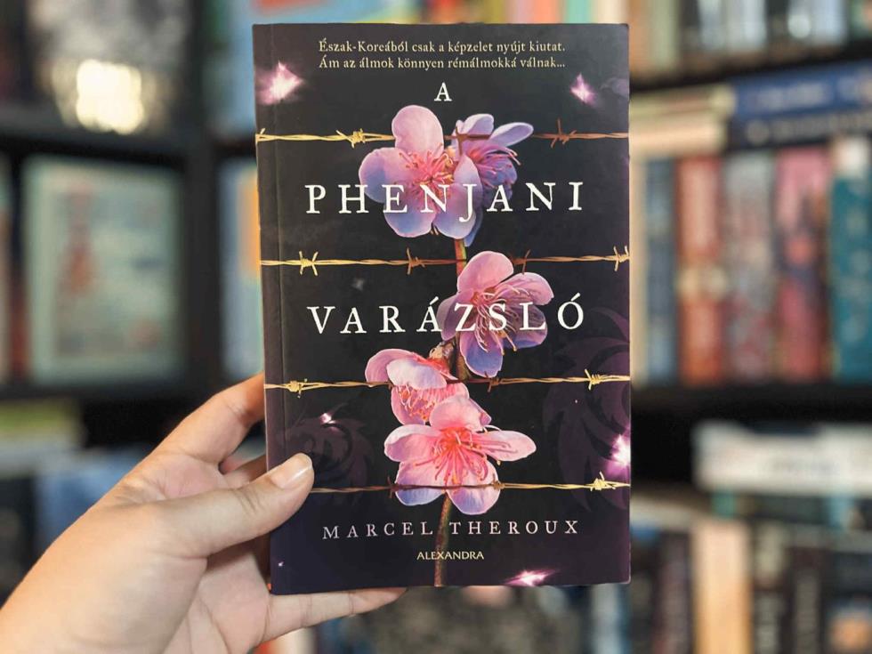 A phenjani varázsló egy igazán megkapó történet egy fiúról, aki a világ egyik legtitokzatosabb országában nőtt fel, egy különleges könyvről és arról, hogy vajon mennyi esélye van az embernek Észak-Kor