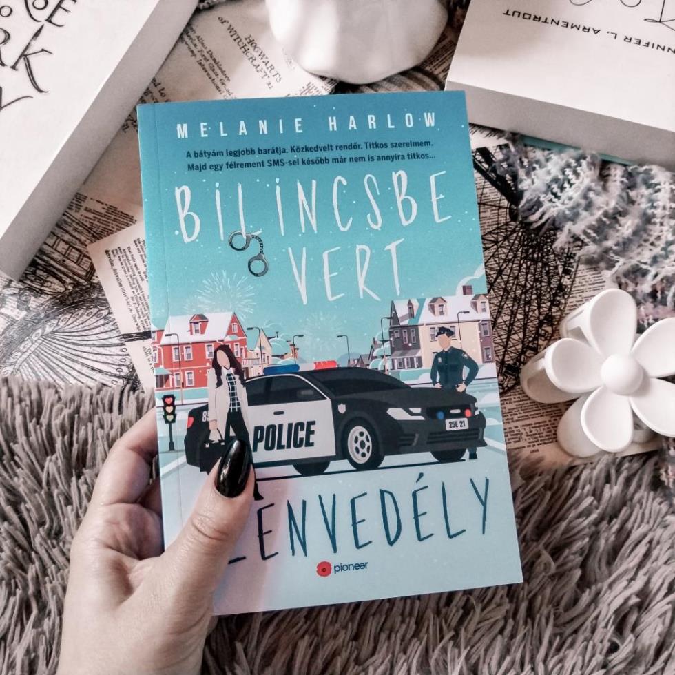 A Bilincsbe vert szenvedély egy érzelmekkel teli kisvárosi románc, amiben megjelenik a második esély is, a boldogan élünk, amíg meg nem halunk... Nemcsak ebbe a kötetbe szerettem bele menthetetlenül, 