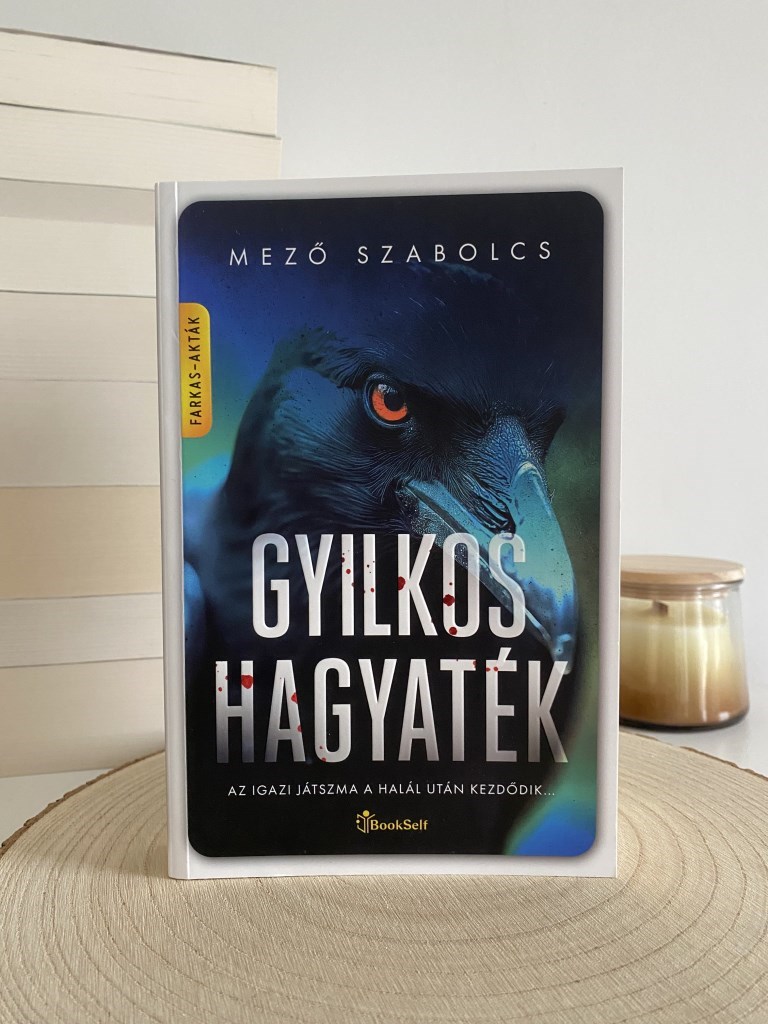 Két szóban tudnám jellemezni ezt a könyvet: TÖKÉLETES KRIMI. 