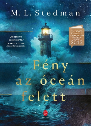 Fény az óceán felett