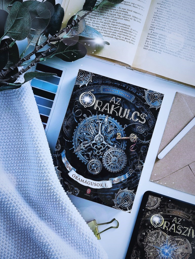 Natalia Sherba: Az órakulcs
Könyvértékelés: 5⭐️/ 3,5⭐️

Képzeld el, hogy egy nap kiderül: az idő nemcsak láthatatlanul pereg, hanem titokzatos erők formálják, őrzik és irányítják. Egy világ, ahol mind