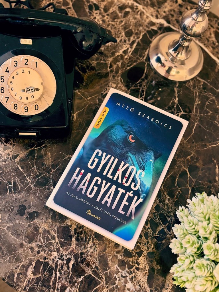 Mező Szabolcs: Gyilkos hagyaték című alkotása visszarepíti olvasóját az elegáns, klasszikus stílusú krimik világába. 