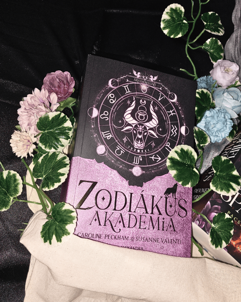 A hétvégén kezdtem el a könyvet, és te jó ég… imádom!
Ennek a sorozatnak szerintem minden része zseniális, de ahogy haladunk előre, egyszerűen egyre jobb és jobb lesz.
Viszont most megint elkövettem