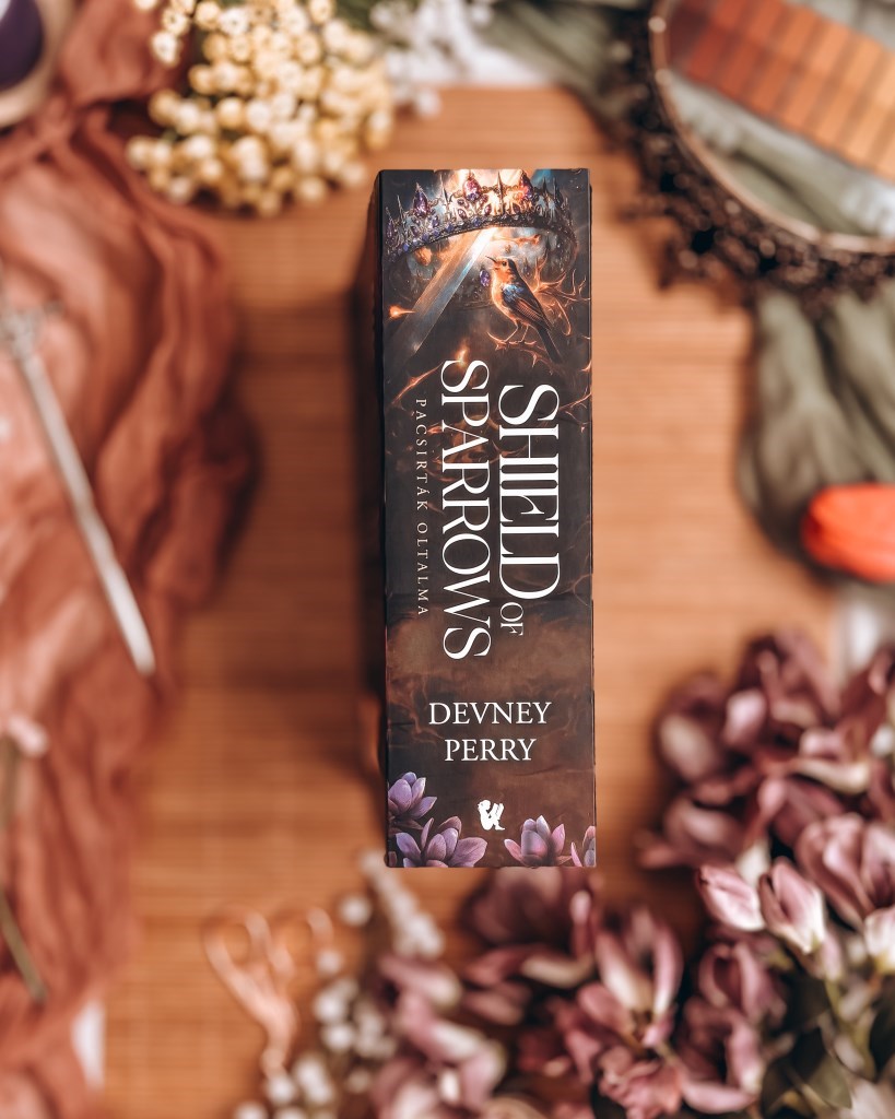 Úgy tűnik, hogy Devney Perry nem csak a cowboy románcokban írásában jó!
Miután eddig csak ezeket olvastam tőle és a nagy részét a munkásságában ezek teszik ki, kicsit kételkedtem mikor megláttam, hog